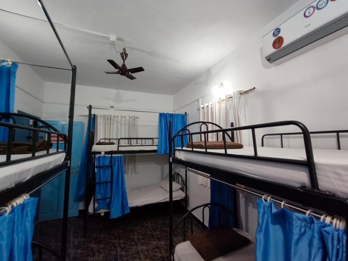 The Goanvibes And Cafe Hostel *